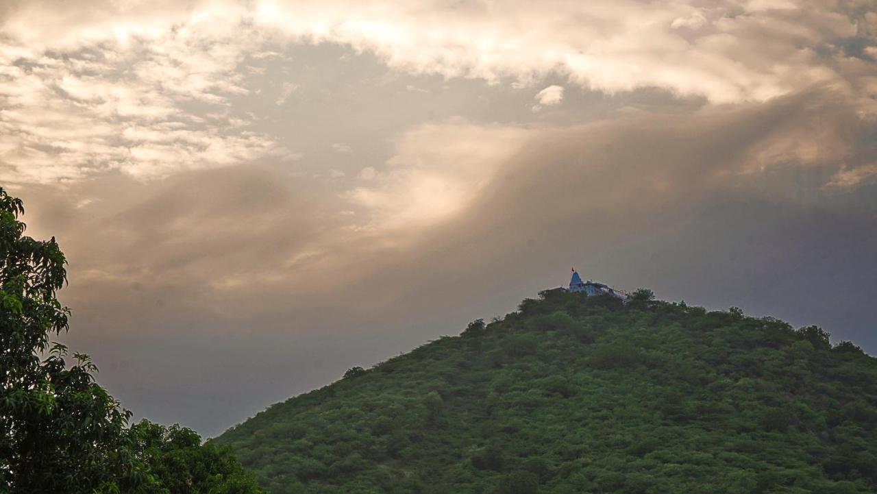 Amour By The Lake Udaipur Exterior foto